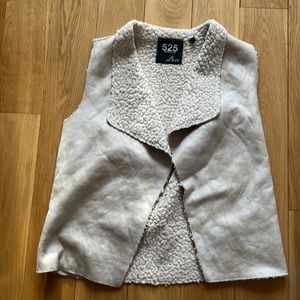 525 America Luxe faux shearling vest